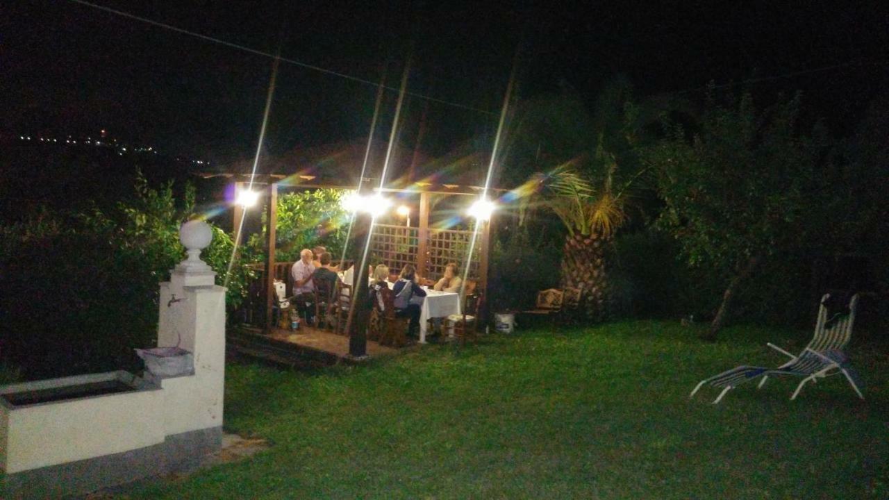 Monteverde Rural Relax Cellino Attanasio エクステリア 写真